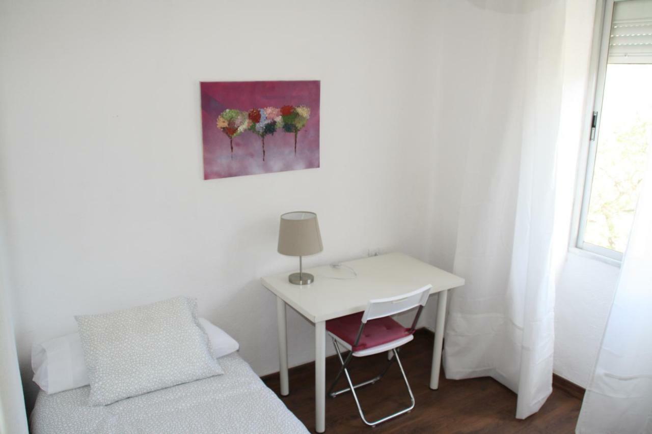 Apartamento Tia Maria Apartment Malaga Exterior photo