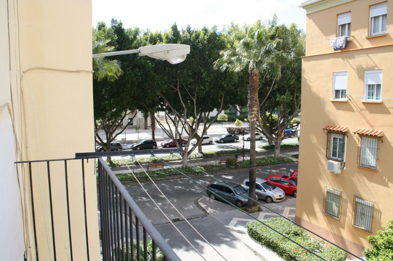 Apartamento Tia Maria Apartment Malaga Exterior photo