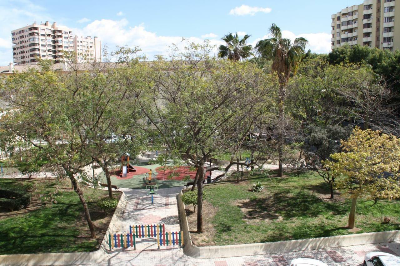 Apartamento Tia Maria Apartment Malaga Exterior photo