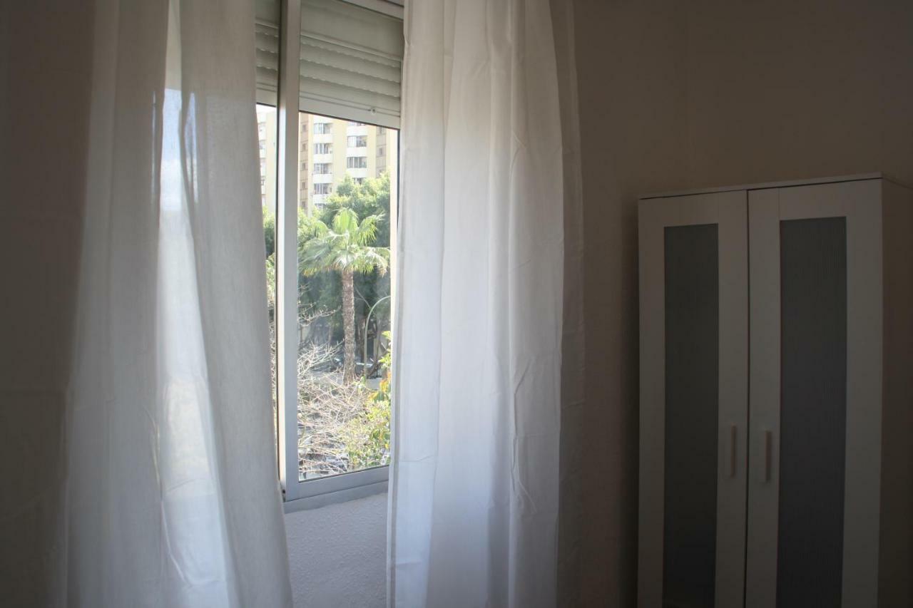 Apartamento Tia Maria Apartment Malaga Exterior photo