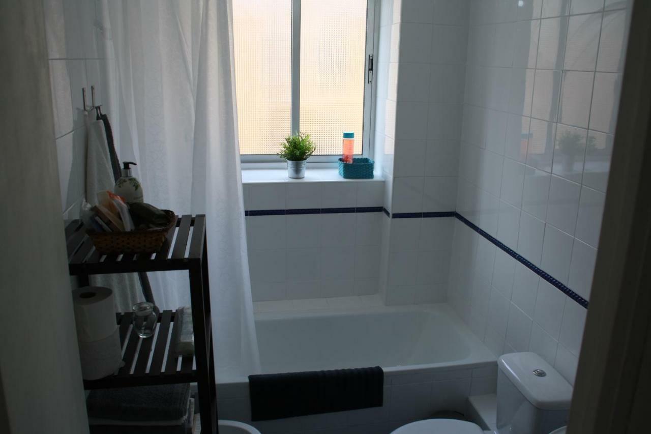 Apartamento Tia Maria Apartment Malaga Exterior photo