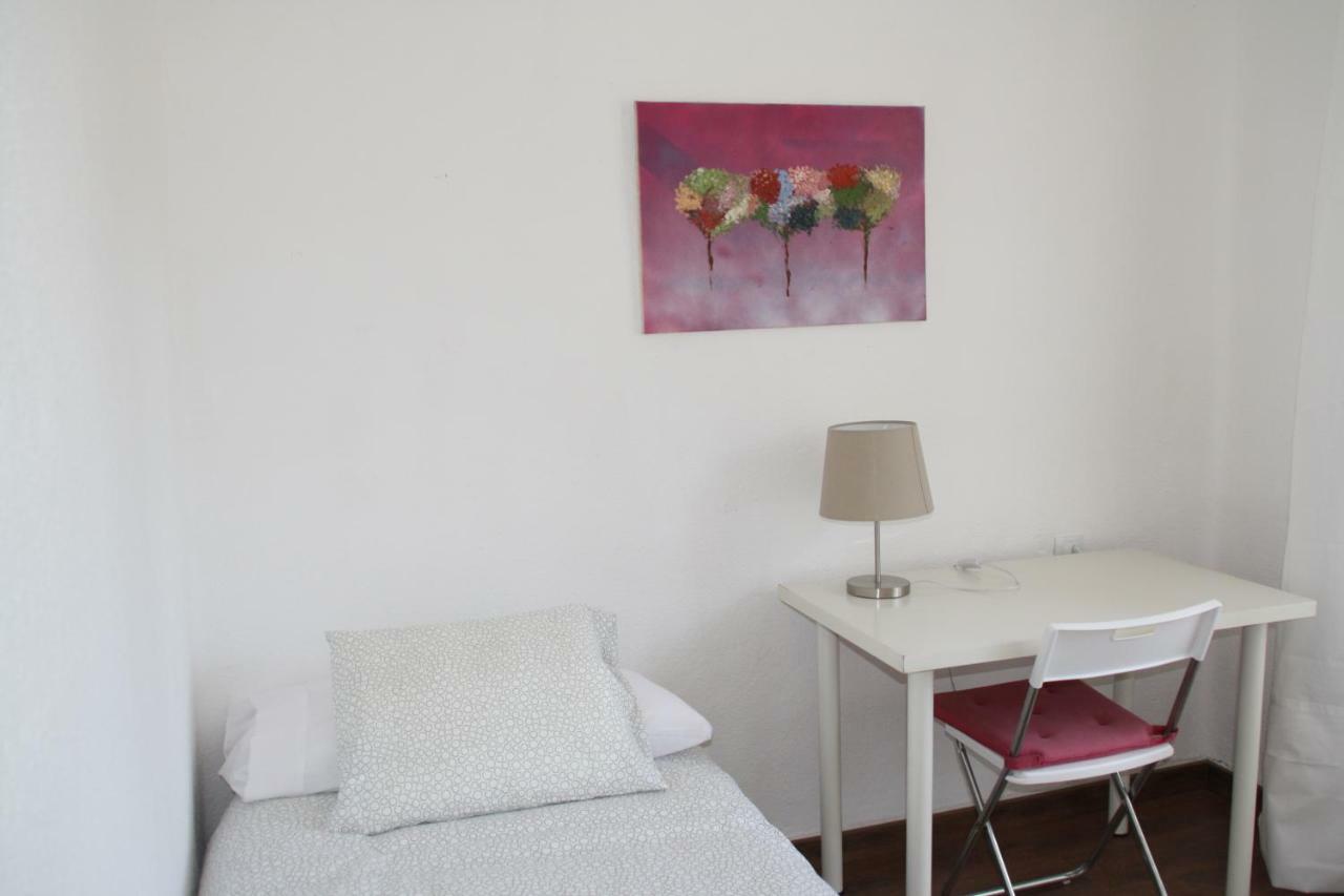 Apartamento Tia Maria Apartment Malaga Exterior photo